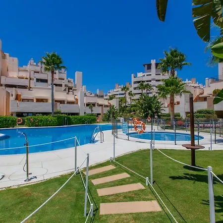 Frontline Luxe Apt In Bahia De La Plata Rdr214 Apartman Estepona